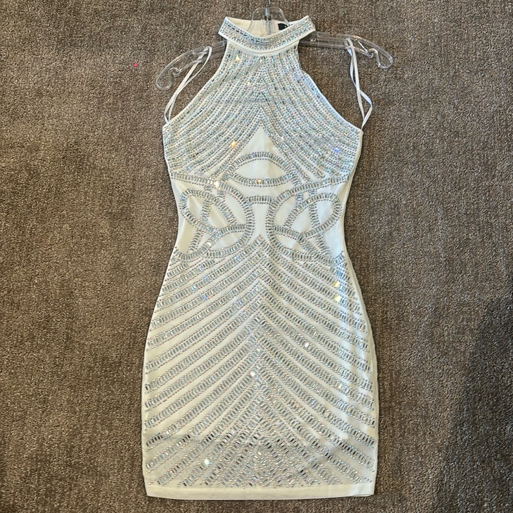NEW gorgeous dress